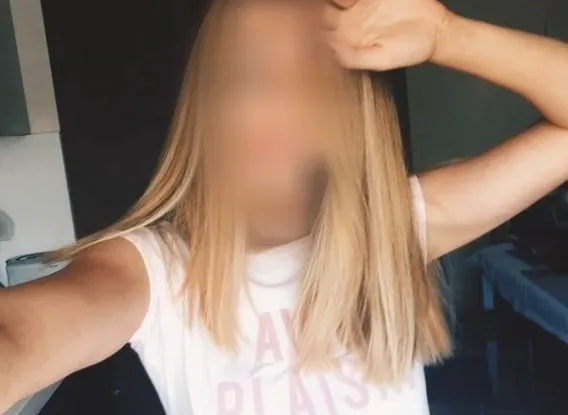 Frederikke, 28