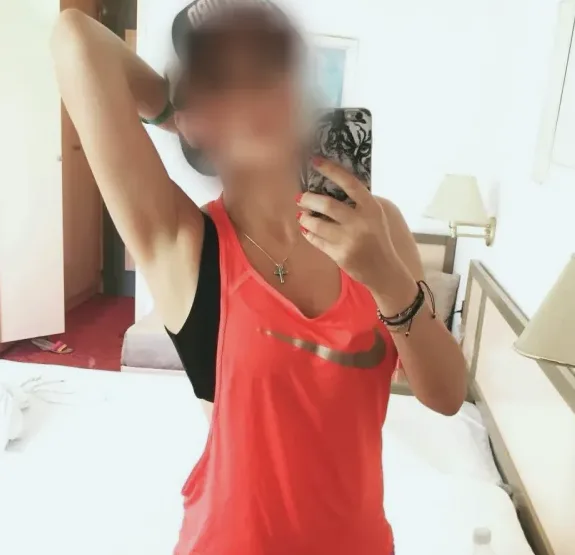 Maiken, 28