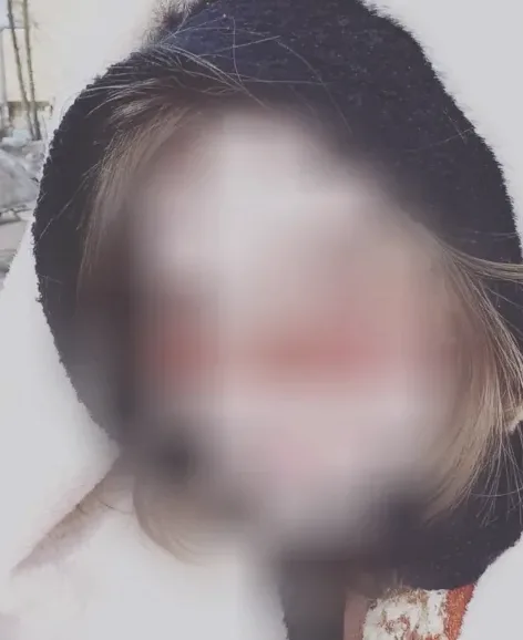 Sana, 19